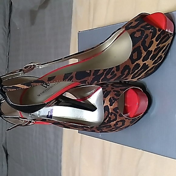Worthington Sexy Stilettos/👠 - Picture 3 of 4
